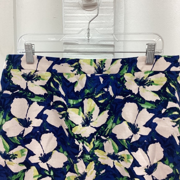 J Crew Pencil Skirt New. Size 10 - Picture 2 of 4